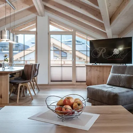 Rosenhof Apartment *