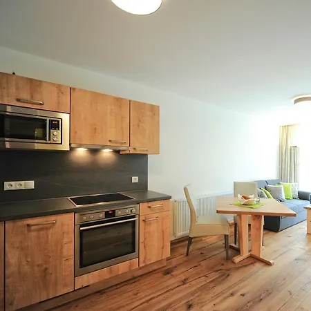 洛森霍夫公寓 佩尔蒂绍